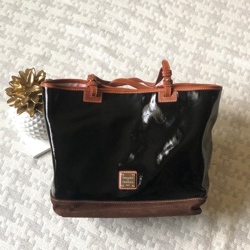 [Dooney & Burke] black purse.